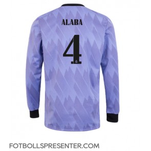 Real Madrid David Alaba #4 Borta Matchtröja 2022-23 Långärmad